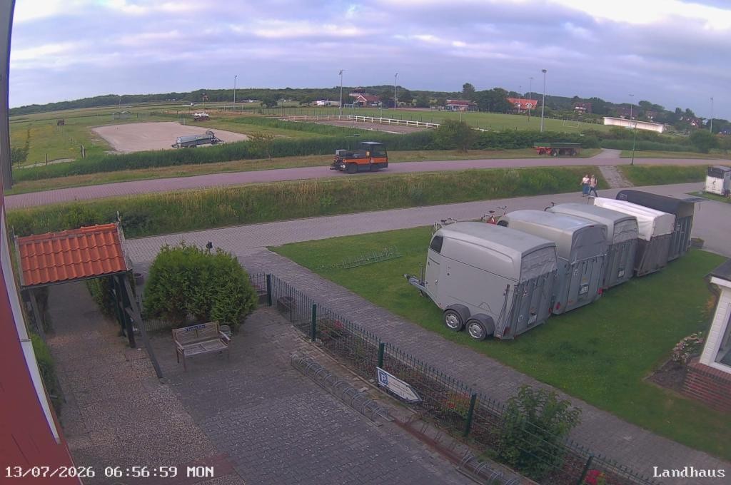 Archiv Foto Webcam Langeoog: Landhaus am Schniederdamm