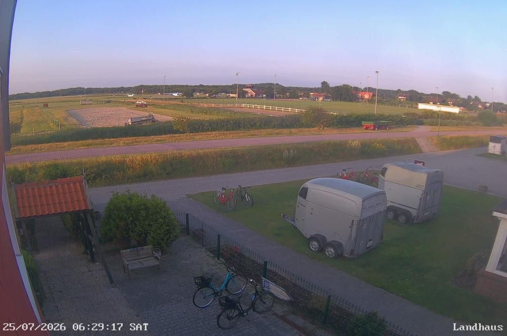 Archiv Foto Webcam Langeoog: Landhaus am Schniederdamm