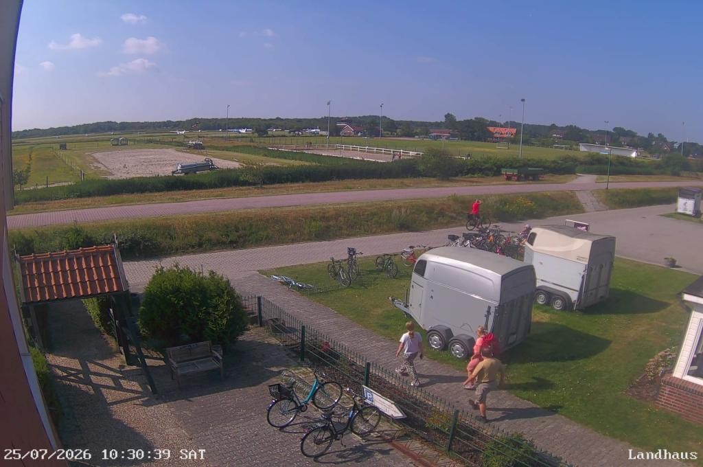 Archiv Foto Webcam Langeoog: Landhaus am Schniederdamm