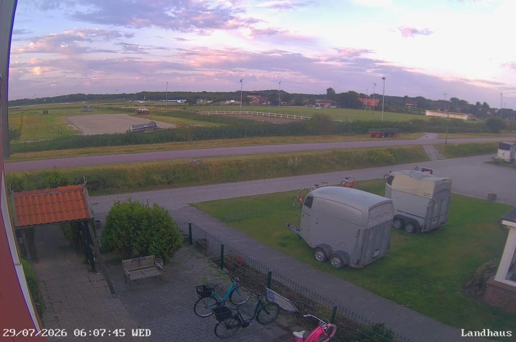 Archiv Foto Webcam Langeoog: Landhaus am Schniederdamm