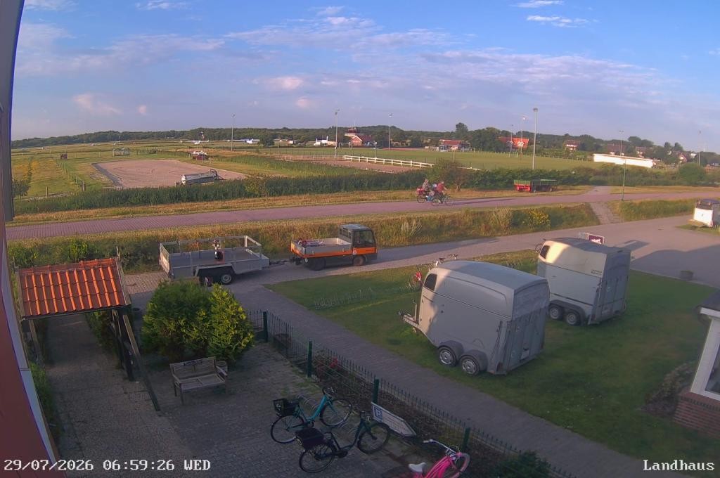 Archiv Foto Webcam Langeoog: Landhaus am Schniederdamm