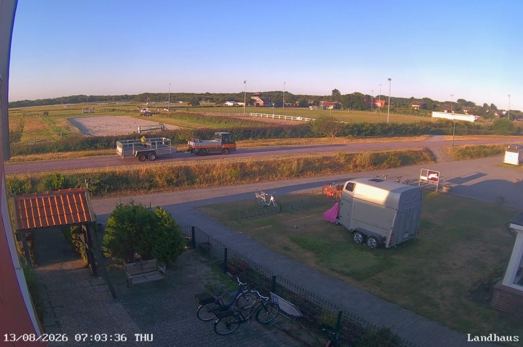 Archiv Foto Webcam Langeoog: Landhaus am Schniederdamm