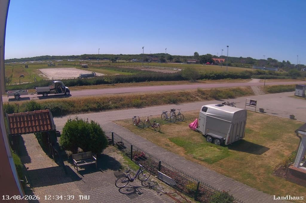 Archiv Foto Webcam Langeoog: Landhaus am Schniederdamm