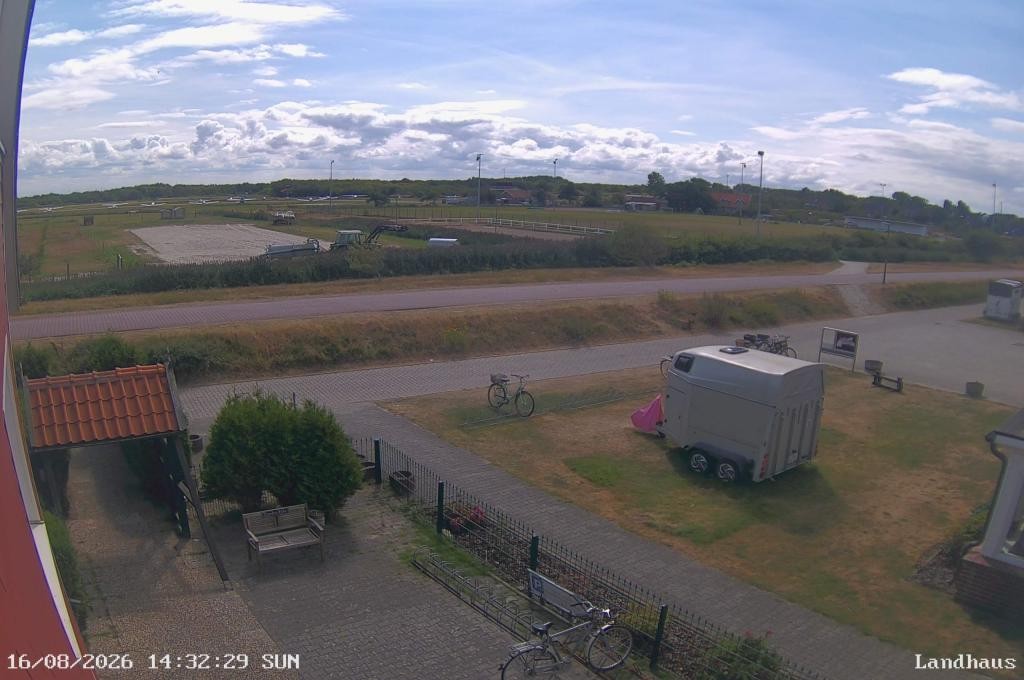 Archiv Foto Webcam Langeoog: Landhaus am Schniederdamm