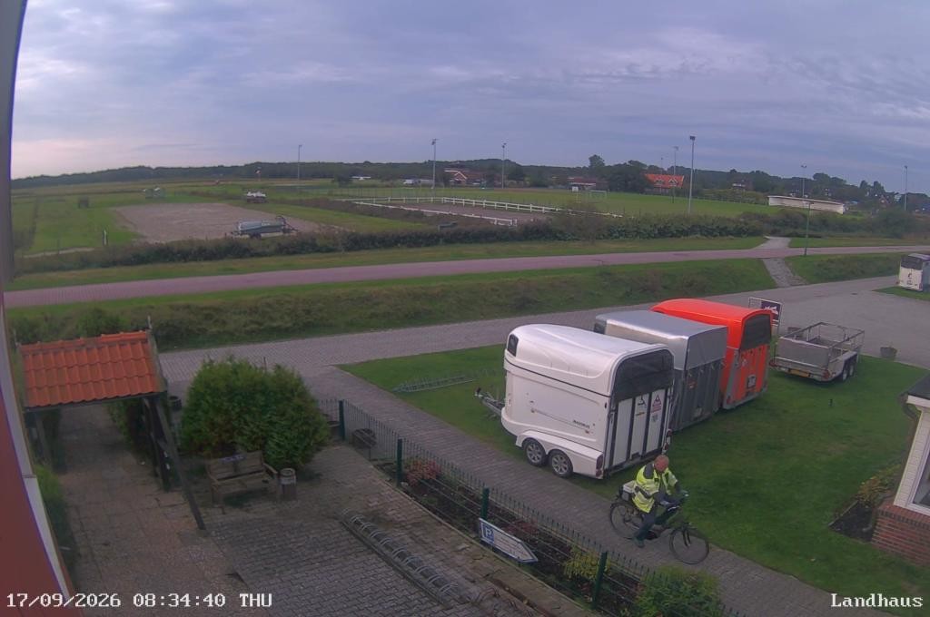 Archiv Foto Webcam Langeoog: Landhaus am Schniederdamm