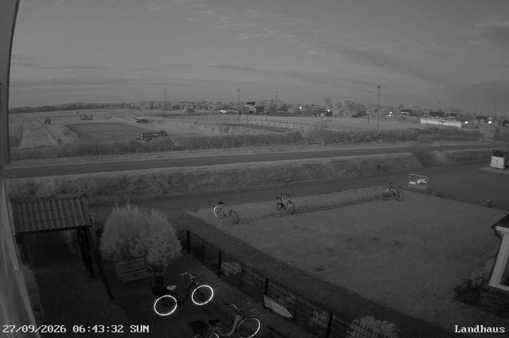 Archiv Foto Webcam Langeoog: Landhaus am Schniederdamm