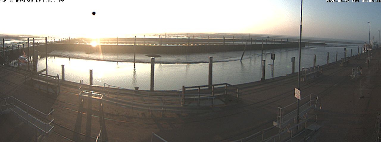 Archived image Webcam Wangerooge Harbour