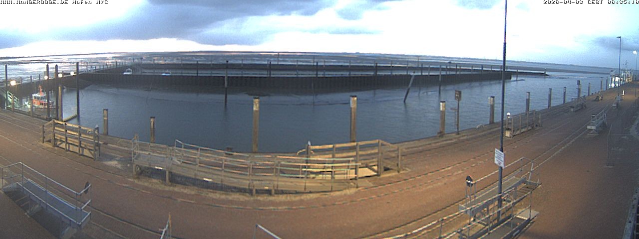 Archived image Webcam Wangerooge Harbour