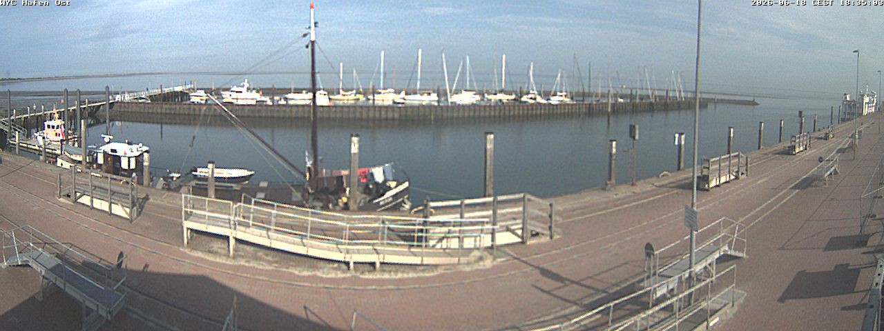 Archiv Foto Webcam Wangerooge Hafen