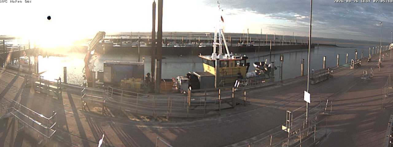 Archived image Webcam Wangerooge Harbour