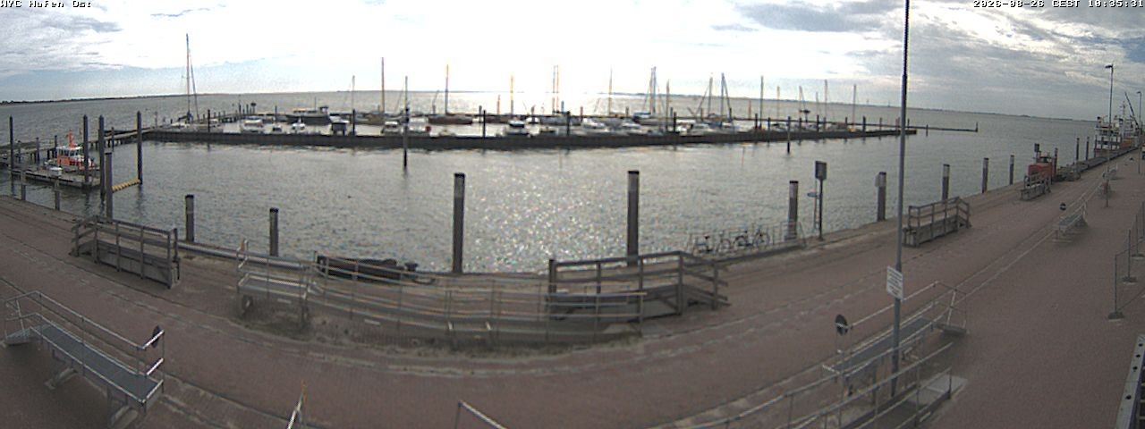Archived image Webcam Wangerooge Harbour