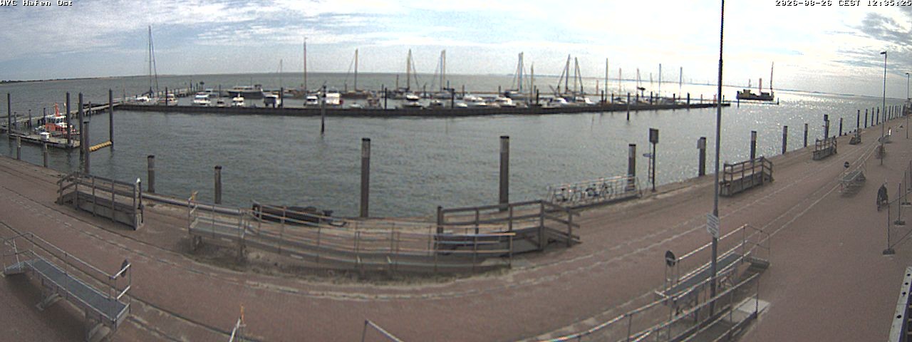 Archived image Webcam Wangerooge Harbour