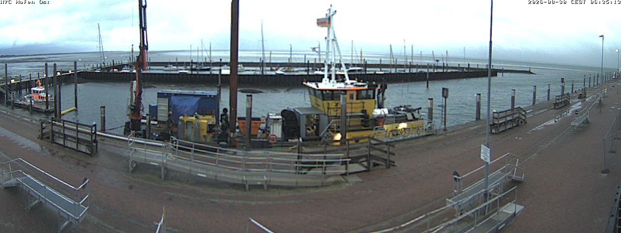 Archived image Webcam Wangerooge Harbour