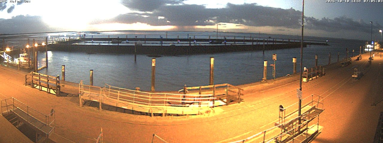 Archived image Webcam Wangerooge Harbour