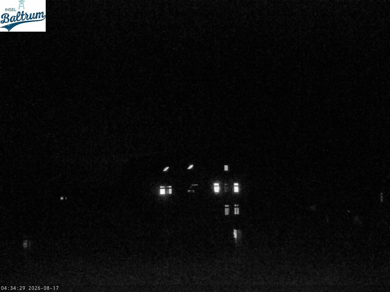 Archived image Webcam Market Square Baltrum