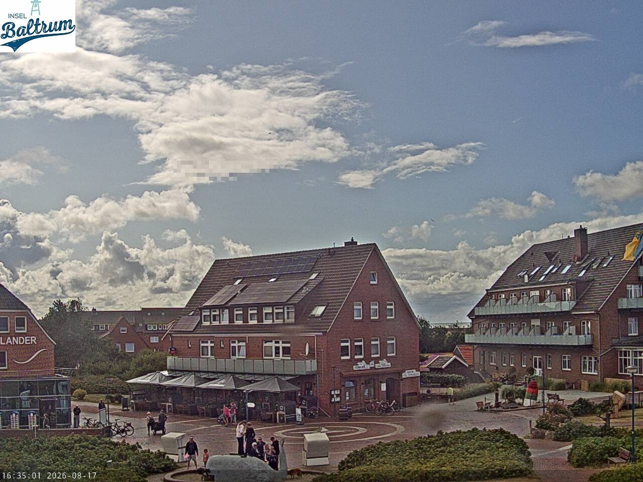 Archived image Webcam Market Square Baltrum
