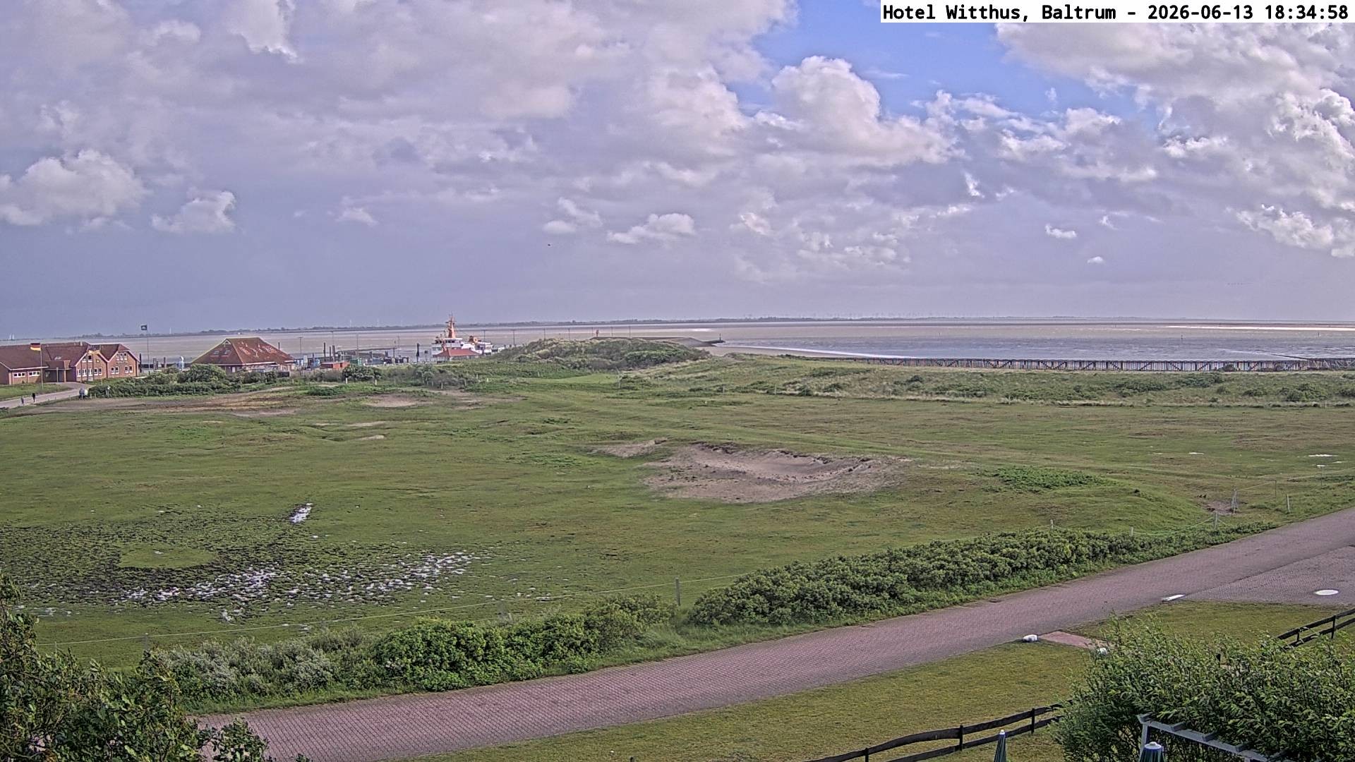 Archived image Webcam View of the harbour in Baltrum