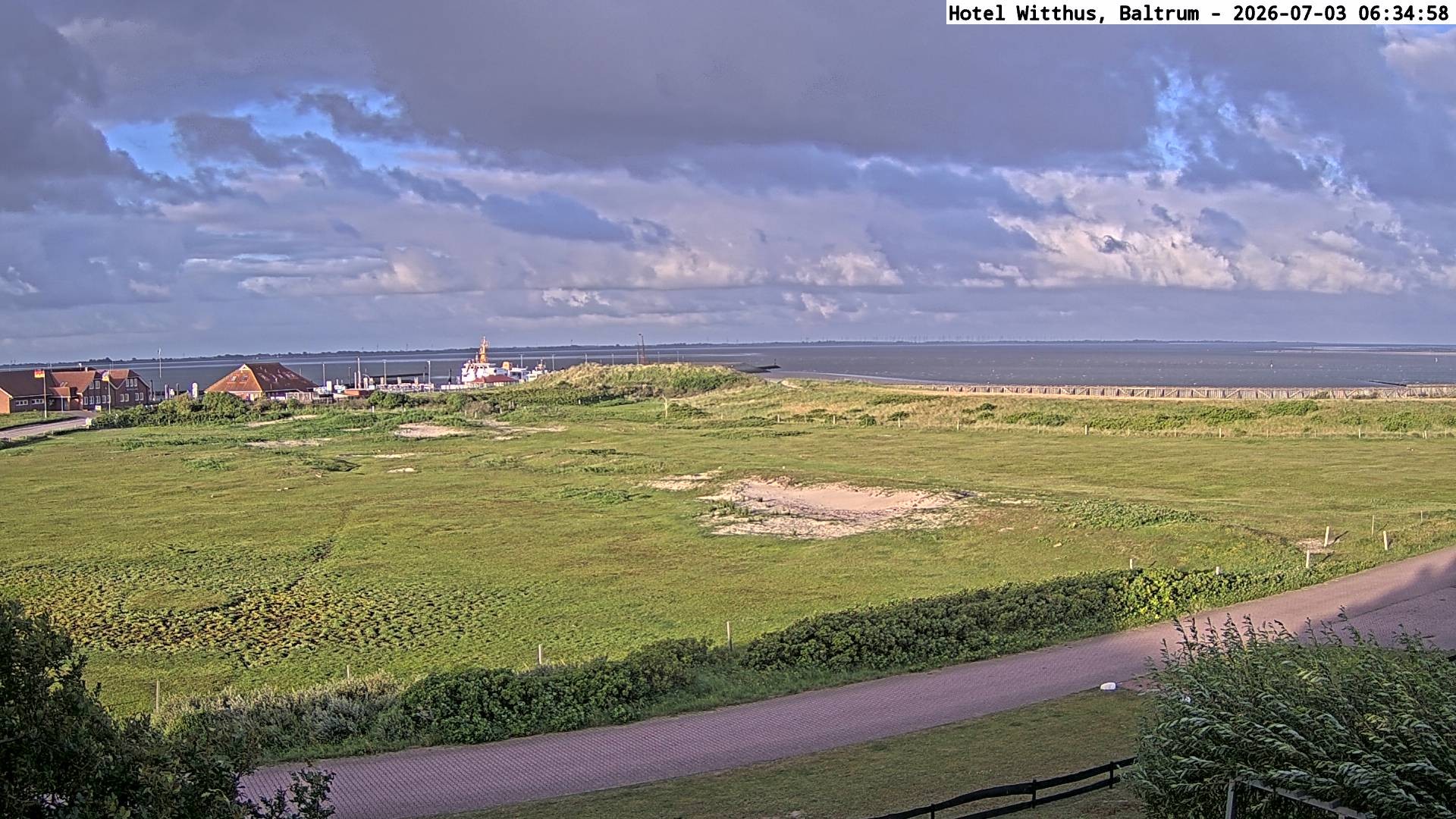 Archived image Webcam View of the harbour in Baltrum
