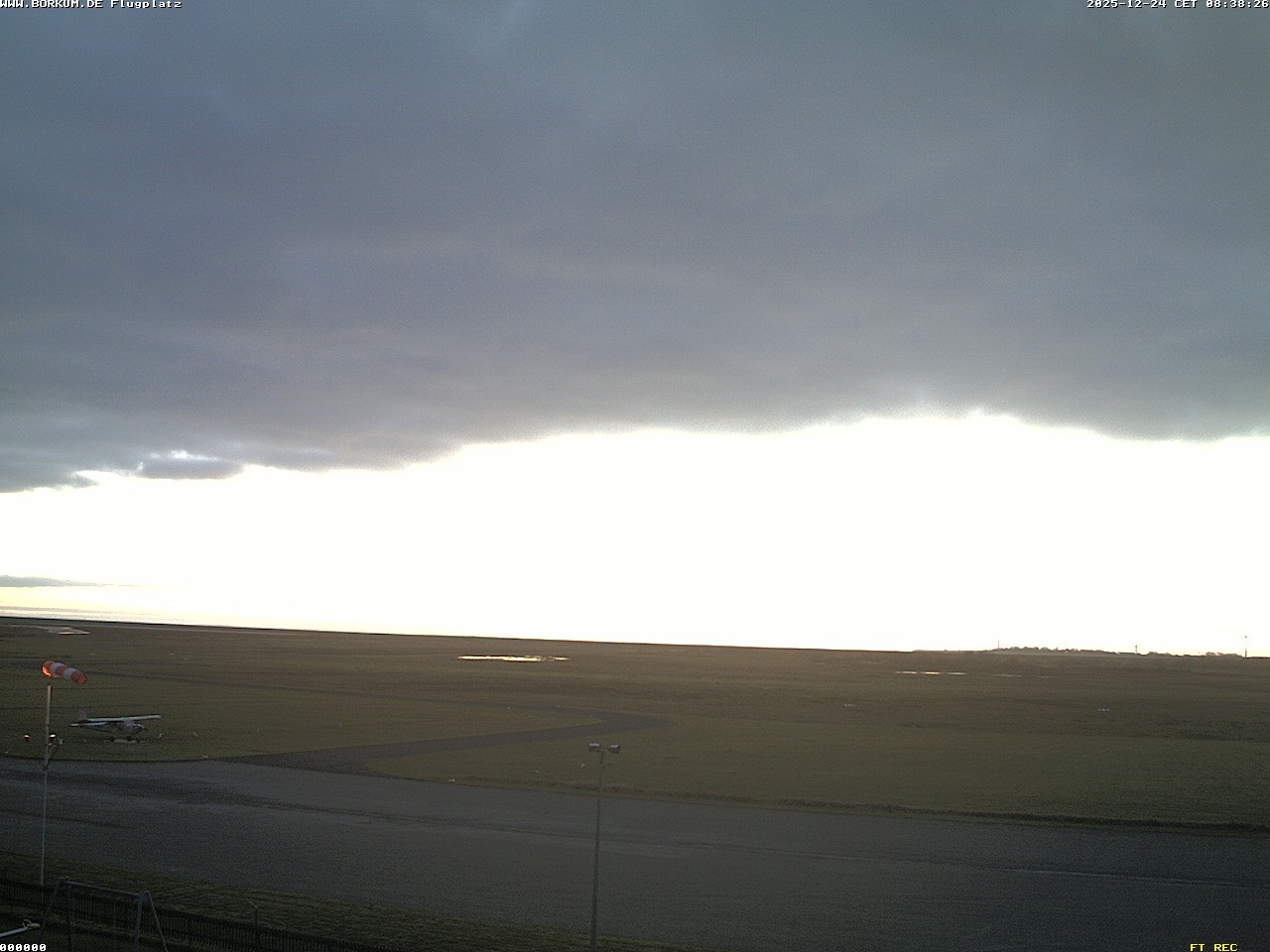 Archiv Foto Webcam Flugplatz in Borkum