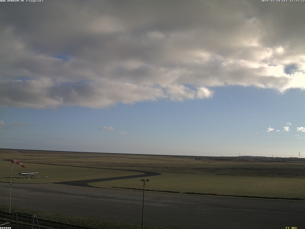 Archiv Foto Webcam Flugplatz in Borkum