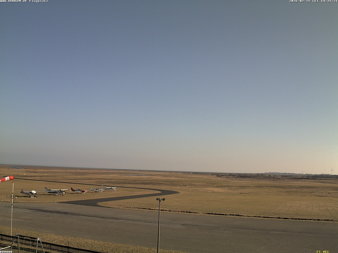 Archiv Foto Webcam Flugplatz in Borkum