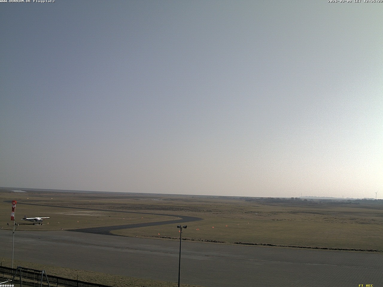 Archiv Foto Webcam Flugplatz in Borkum