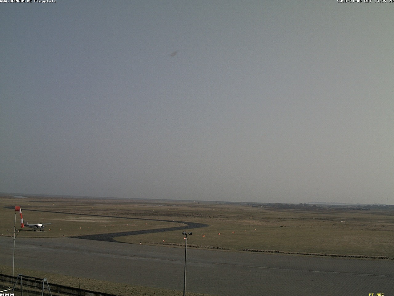 Archiv Foto Webcam Flugplatz in Borkum