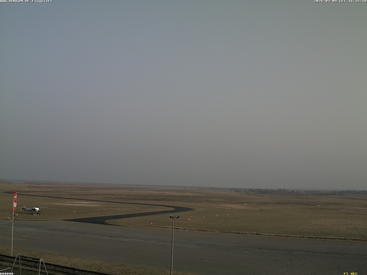 Archiv Foto Webcam Flugplatz in Borkum