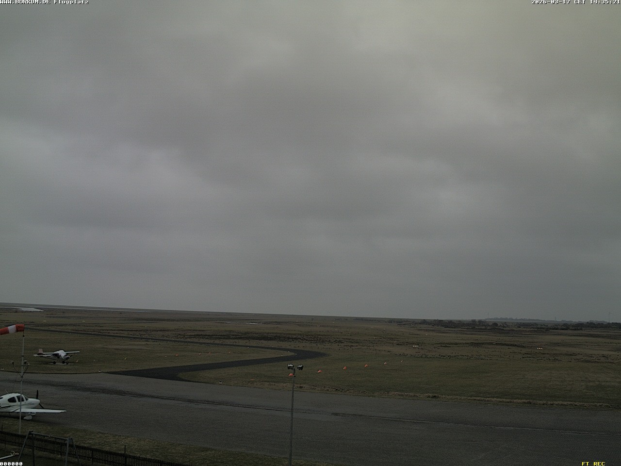 Archiv Foto Webcam Flugplatz in Borkum