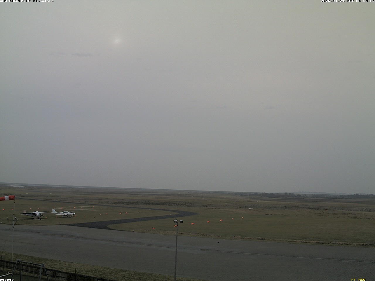 Archiv Foto Webcam Flugplatz in Borkum