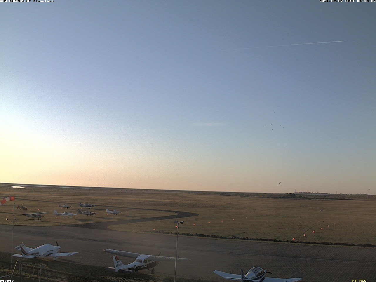 Archiv Foto Webcam Flugplatz in Borkum