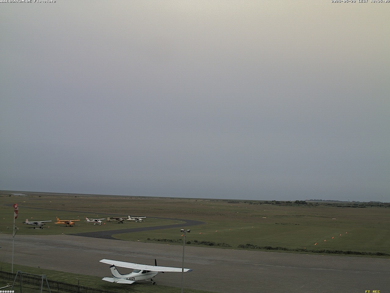 Archiv Foto Webcam Flugplatz in Borkum