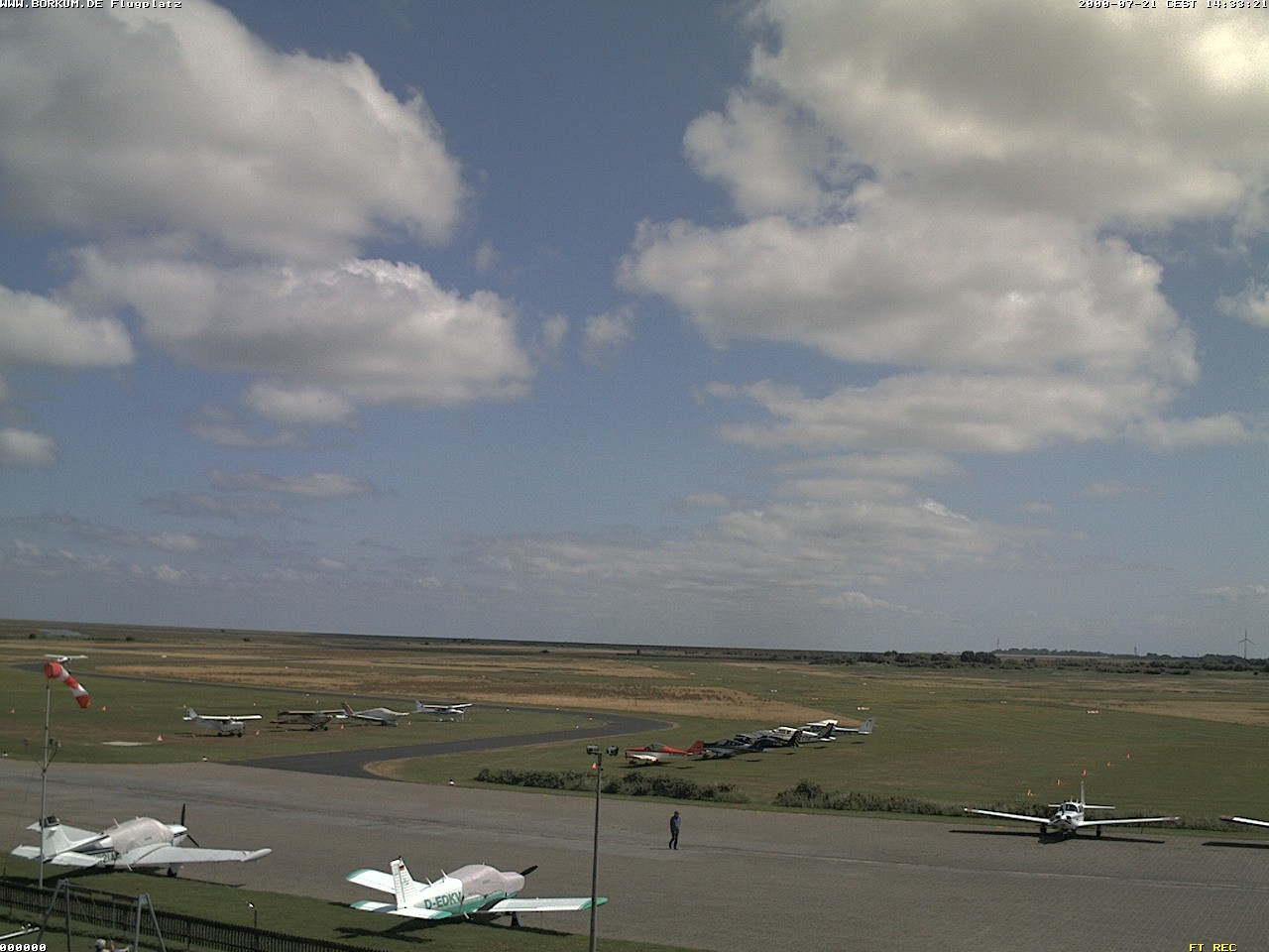 Archiv Foto Webcam Flugplatz in Borkum