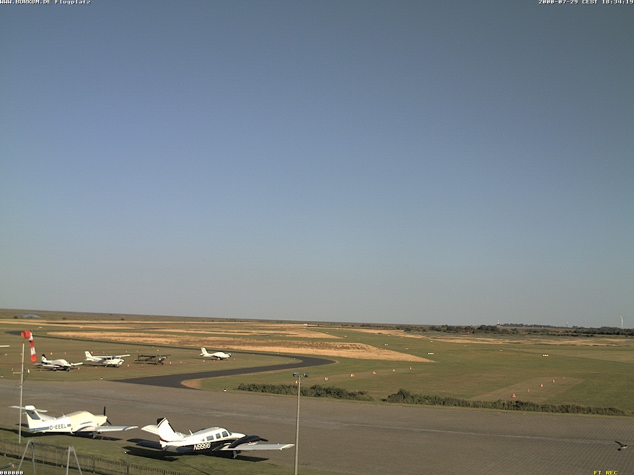 Archiv Foto Webcam Flugplatz in Borkum