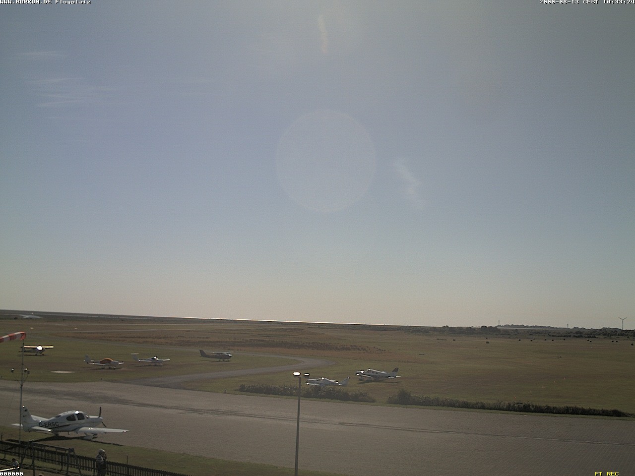 Archived image Webcam Airfield of Borkum