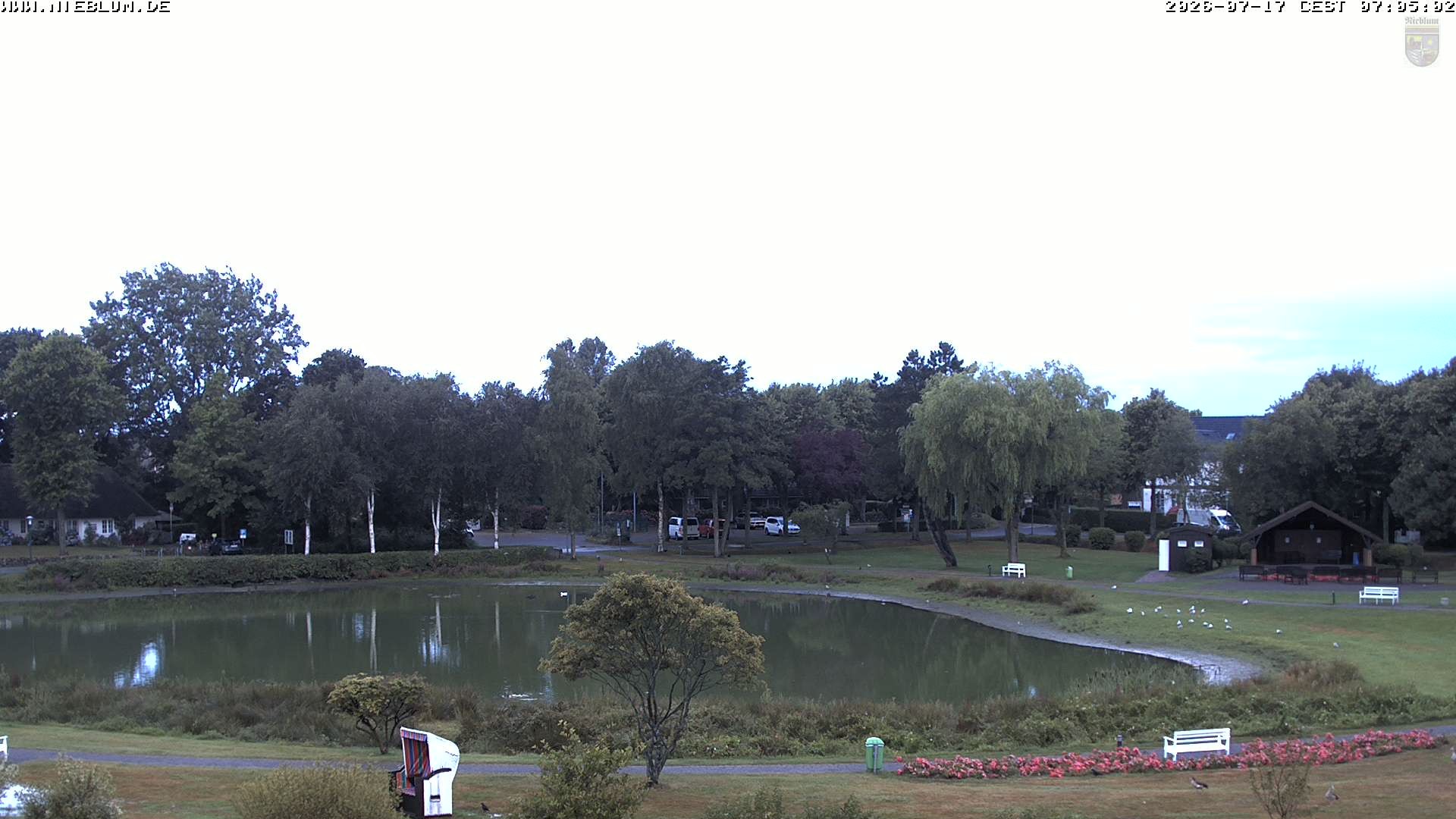 Archived image Webcam Nieblum - Park