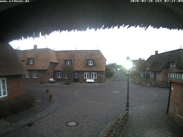 Archived image Webcam Oldsum - Inner City