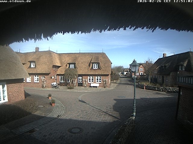 Archived image Webcam Oldsum - Inner City