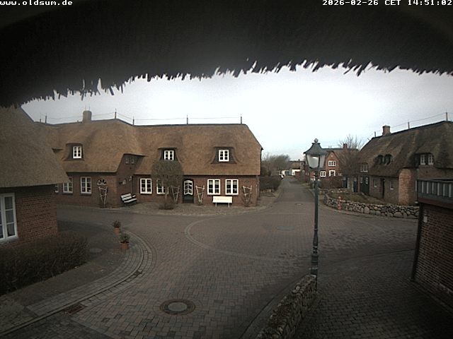 Archived image Webcam Oldsum - Inner City