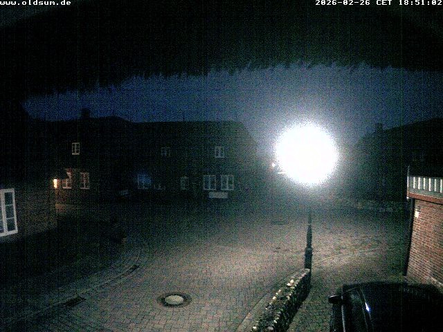 Archived image Webcam Oldsum - Inner City