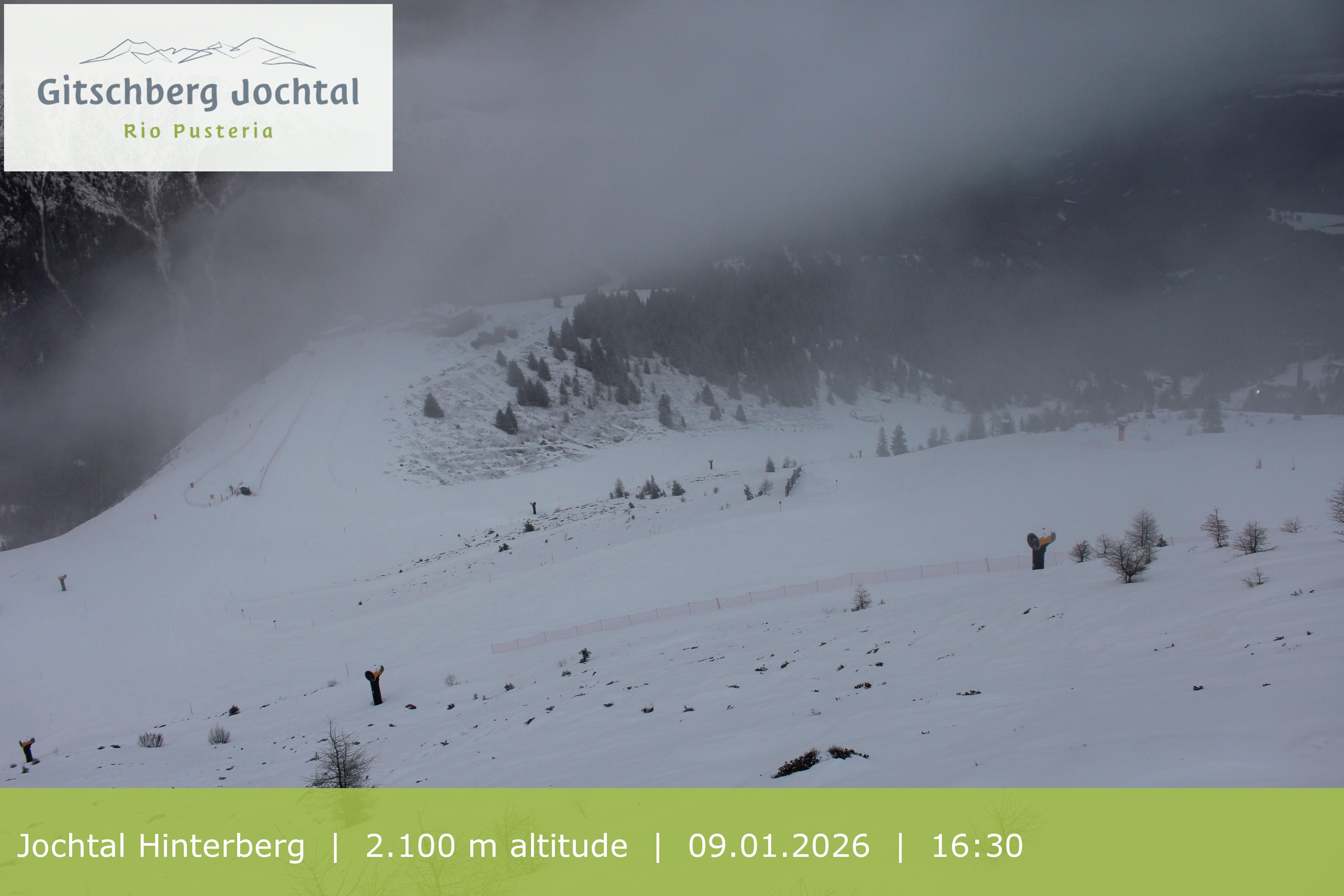 Archived image Webcam: View at Jochtal
