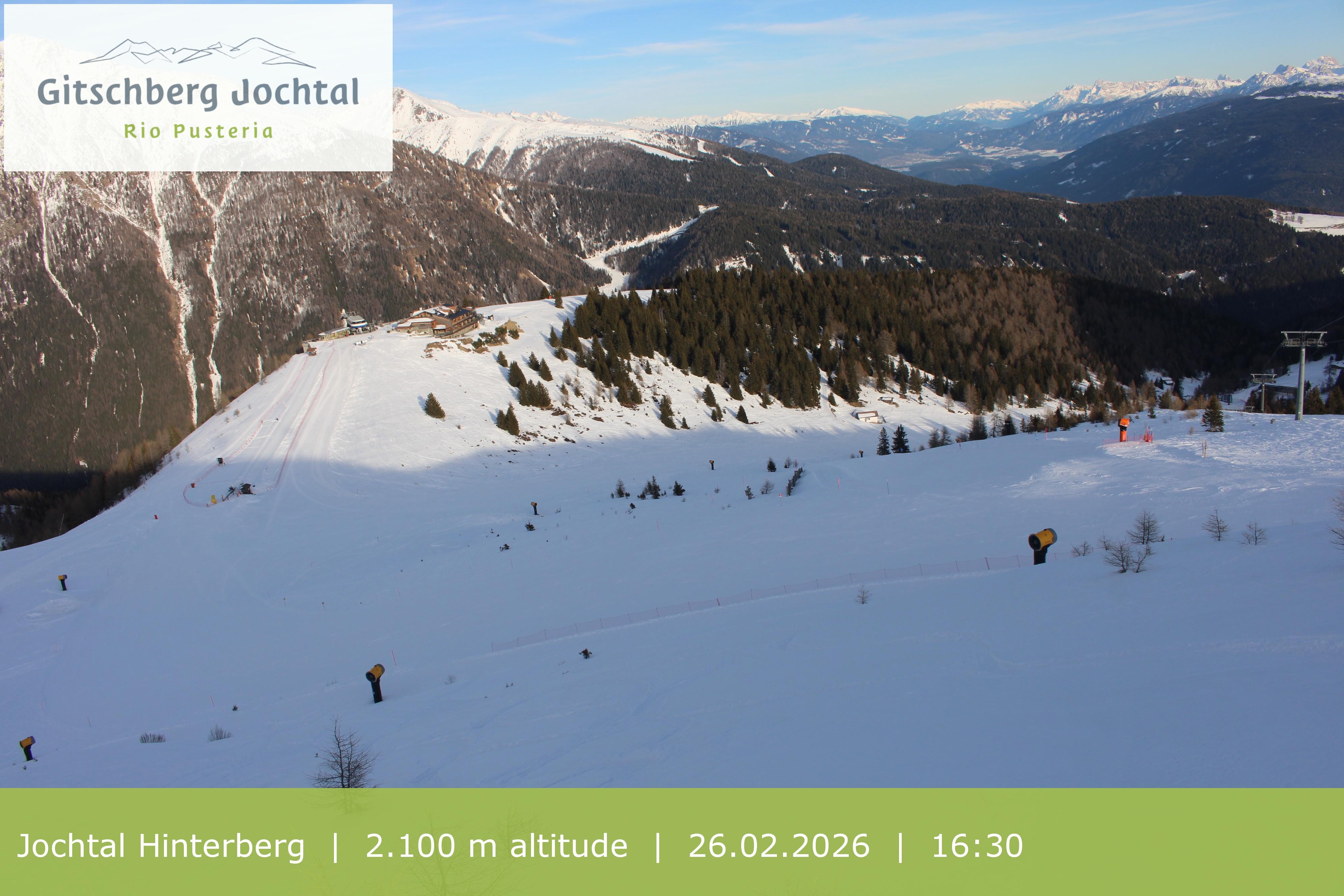 Archived image Webcam: View at Jochtal