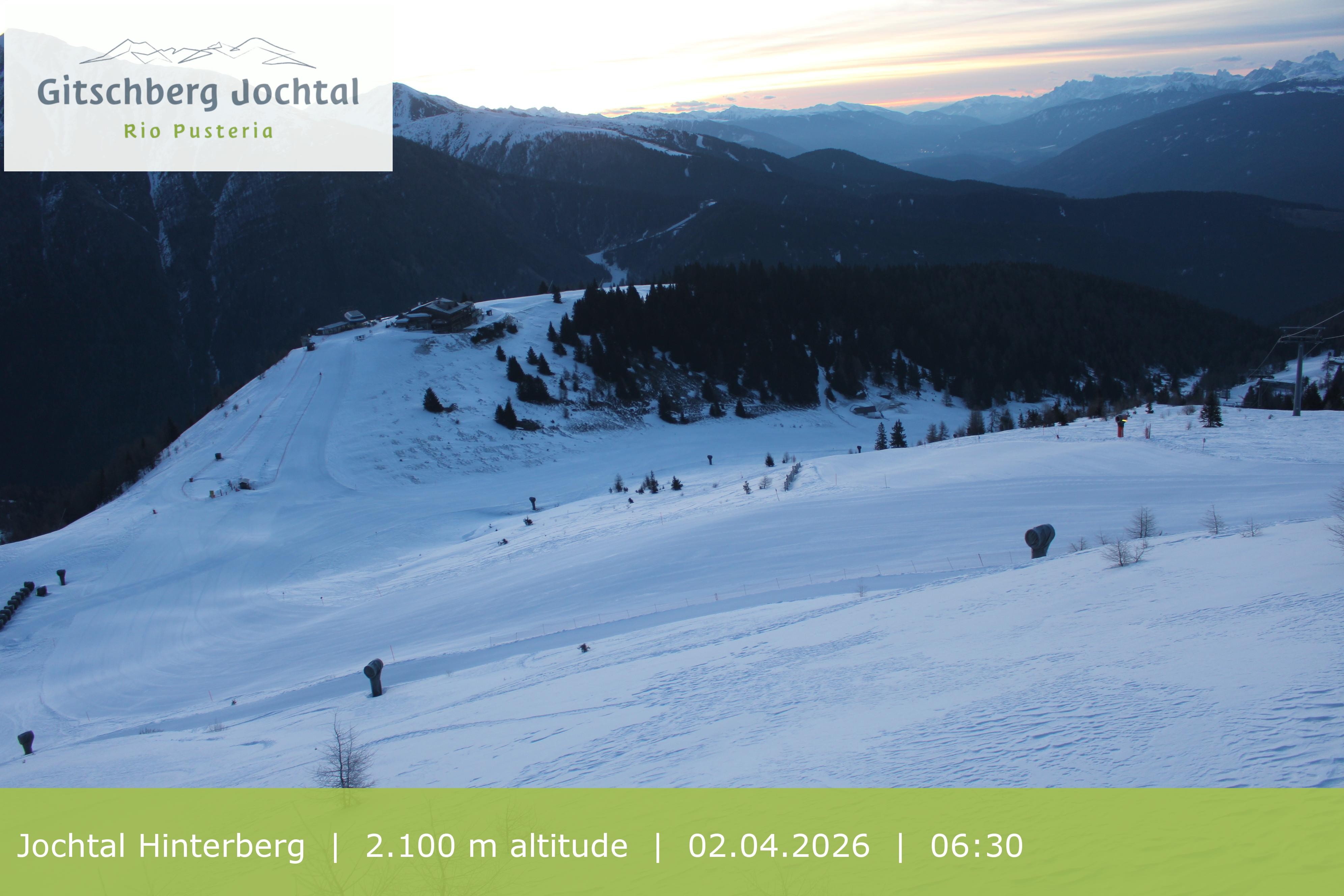 Archived image Webcam: View at Jochtal