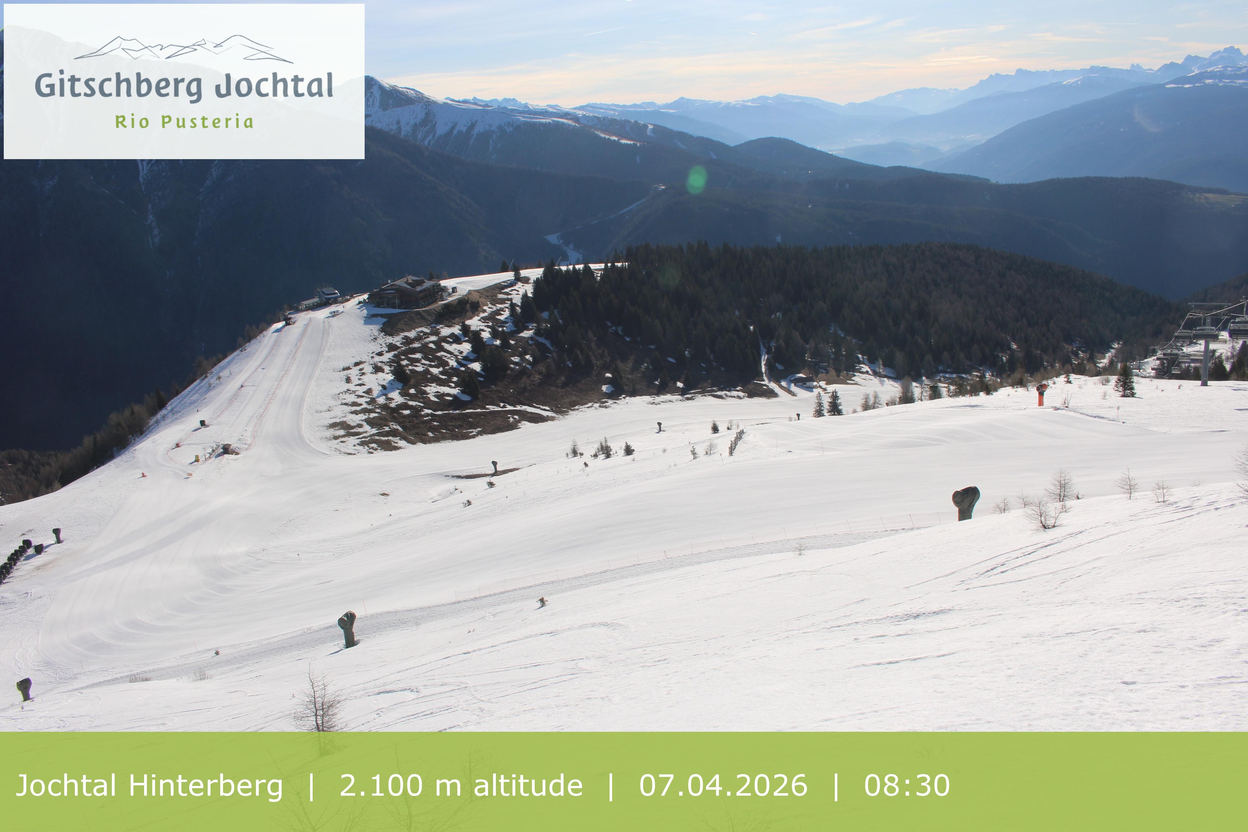 Archived image Webcam: View at Jochtal