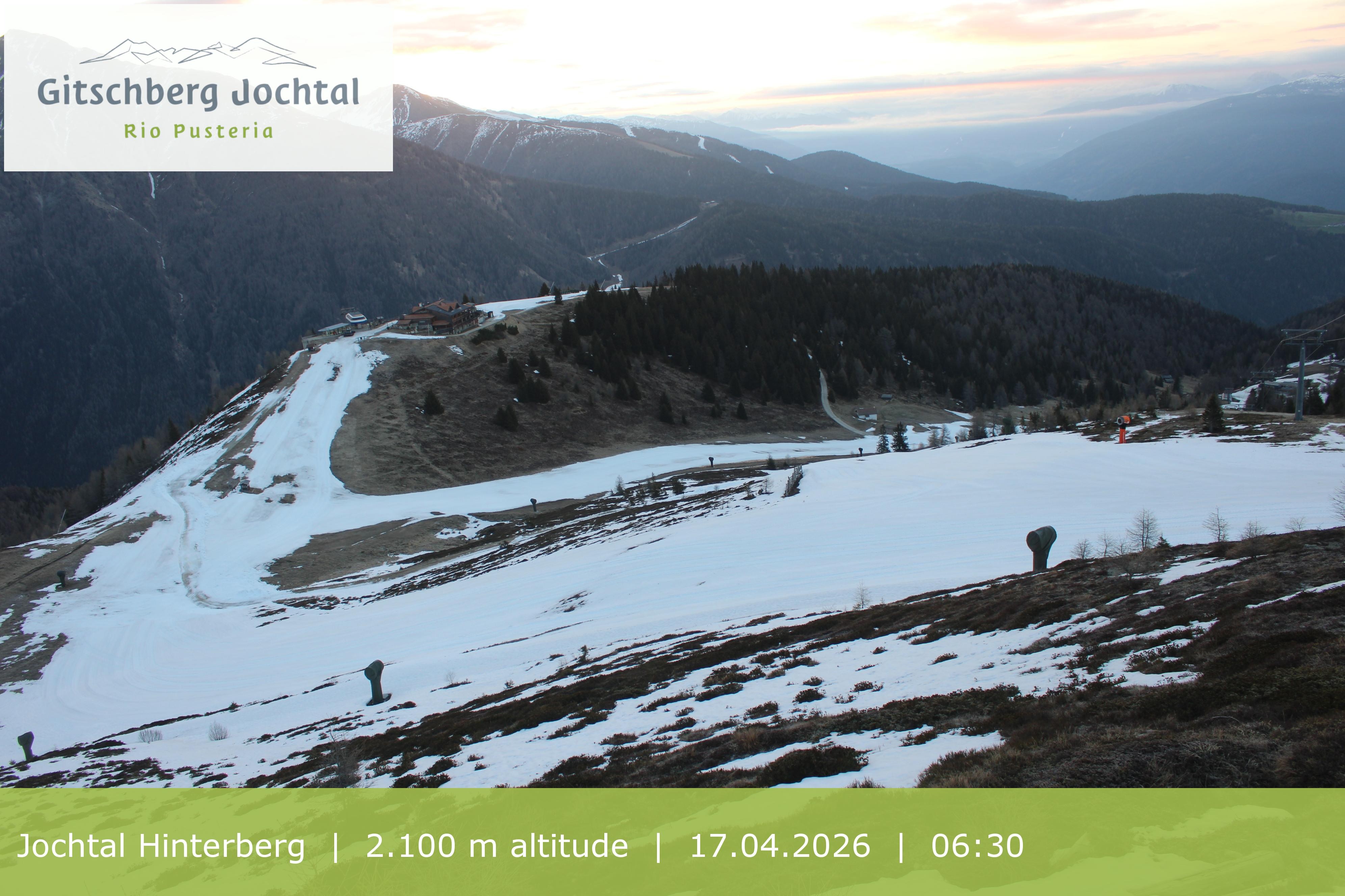 Archived image Webcam: View at Jochtal