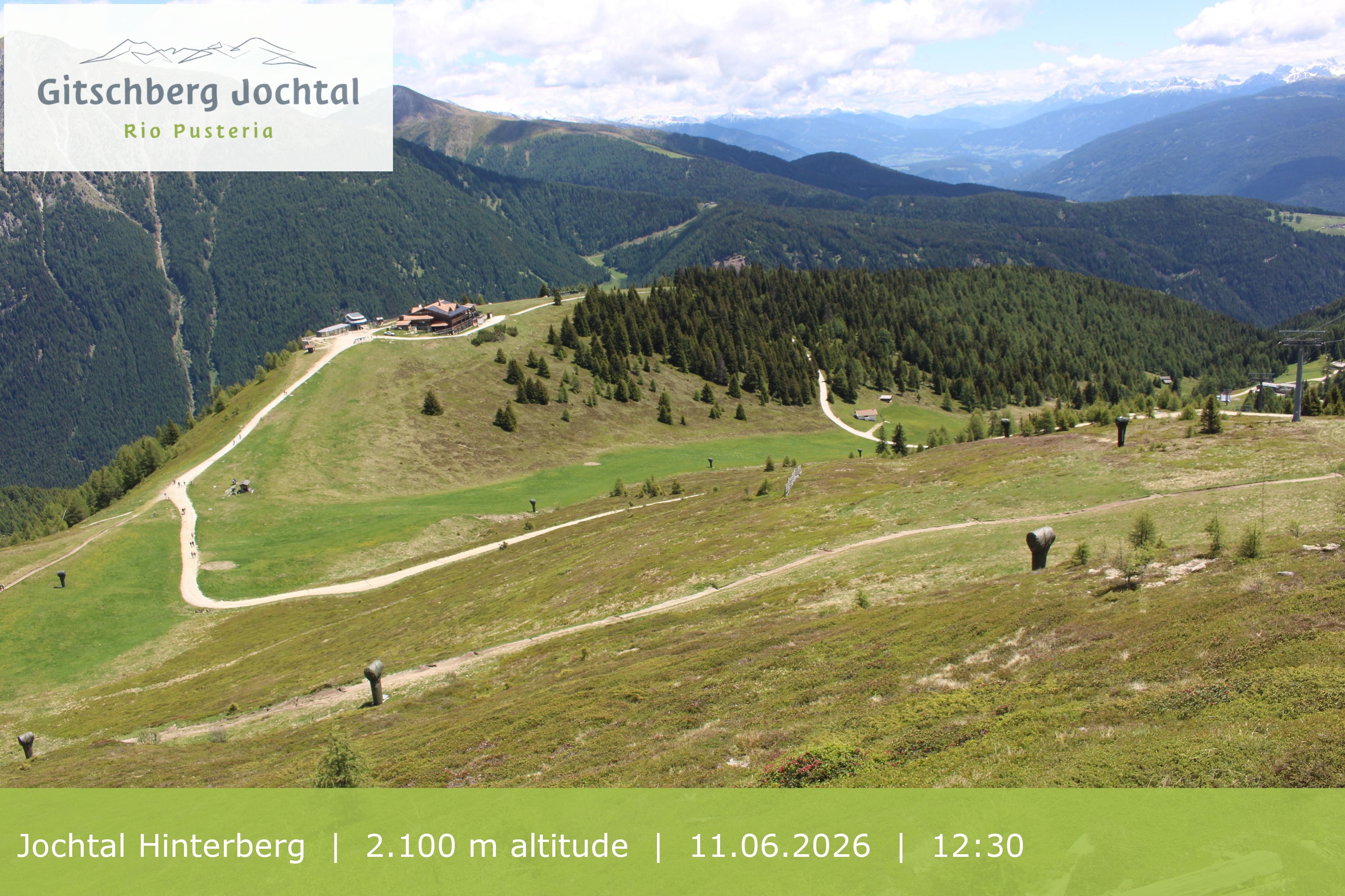 Archived image Webcam: View at Jochtal
