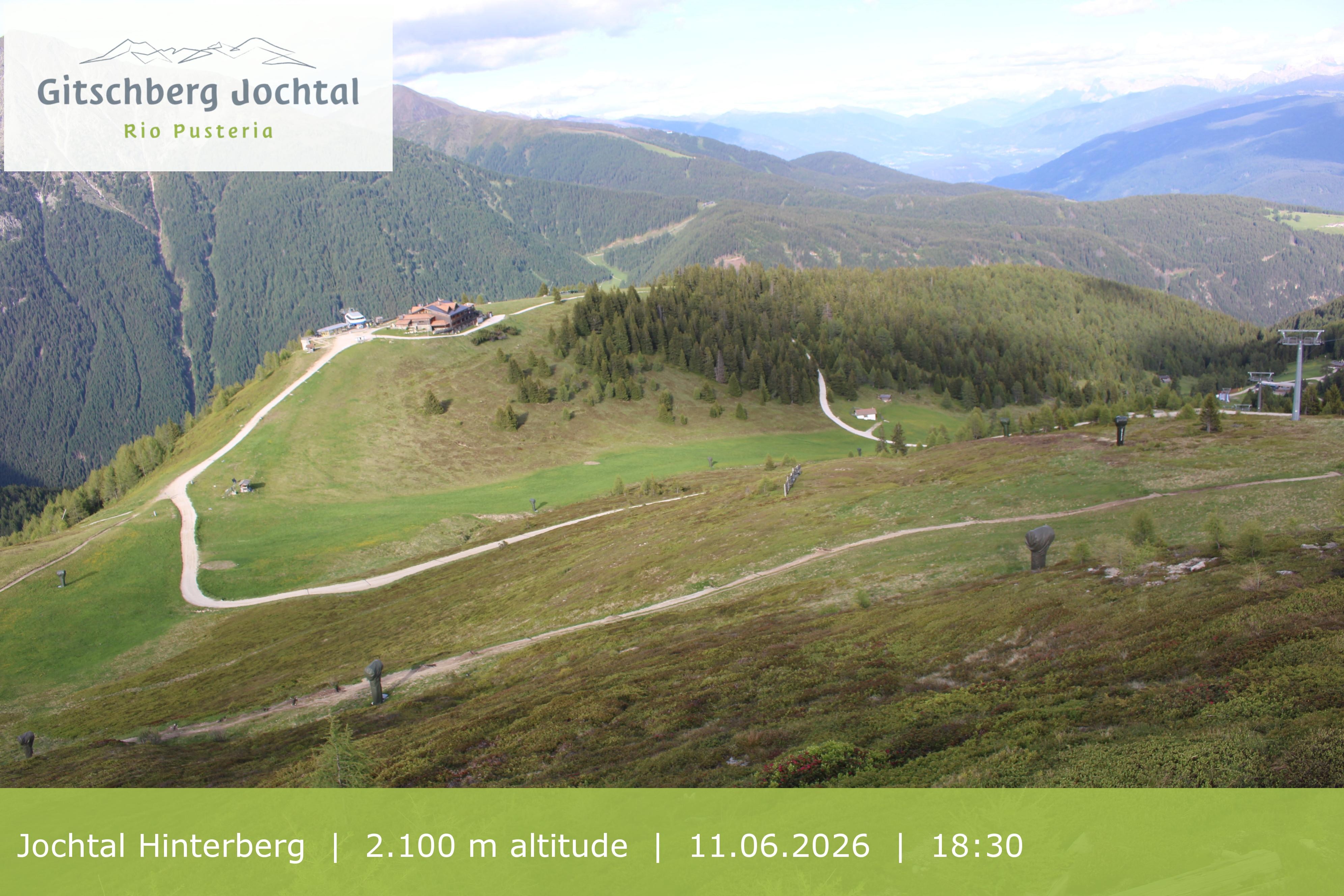 Archived image Webcam: View at Jochtal