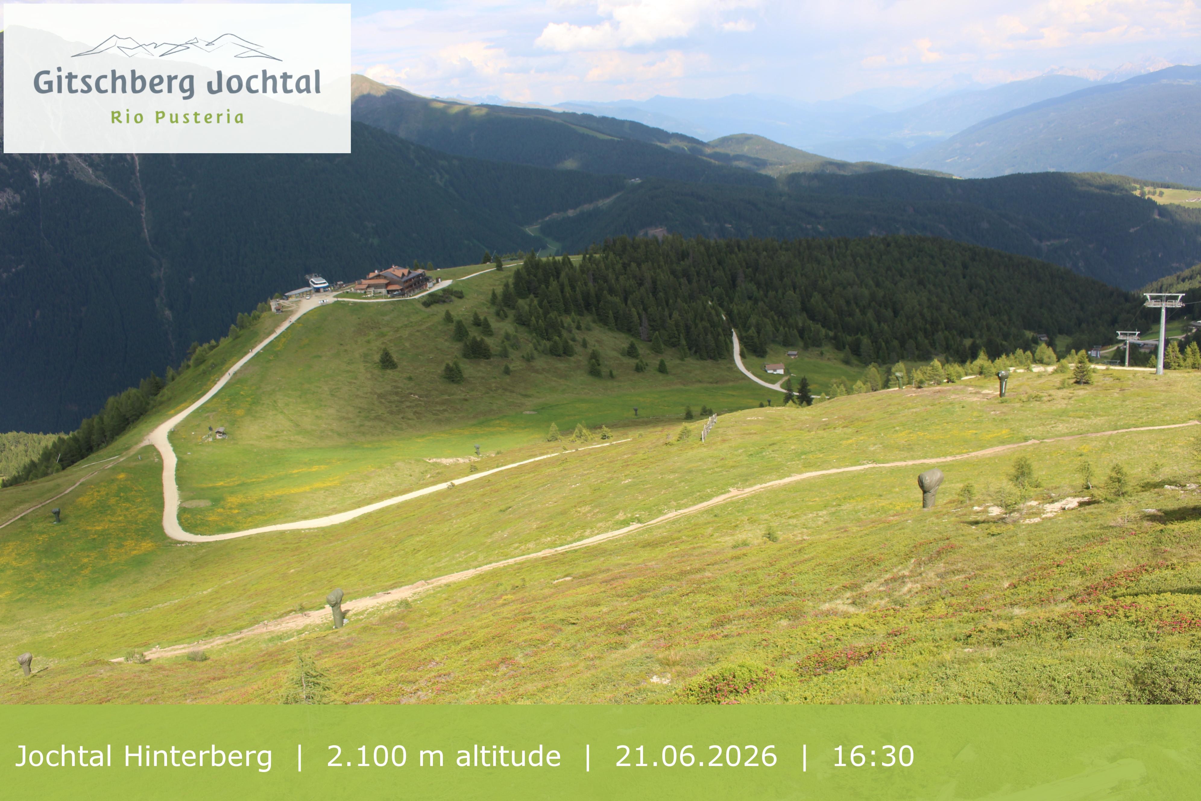 Archived image Webcam: View at Jochtal