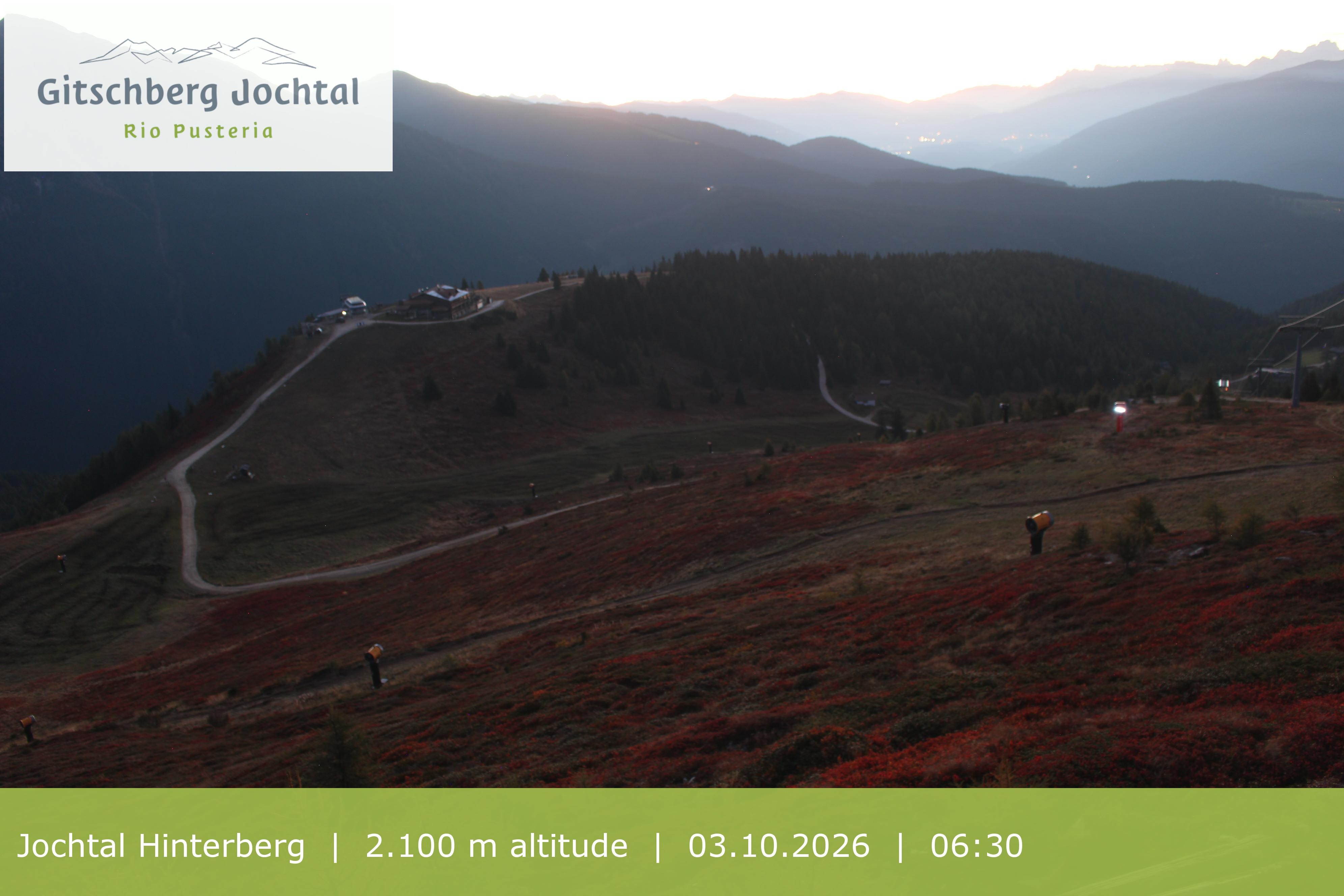 Archived image Webcam: View at Jochtal