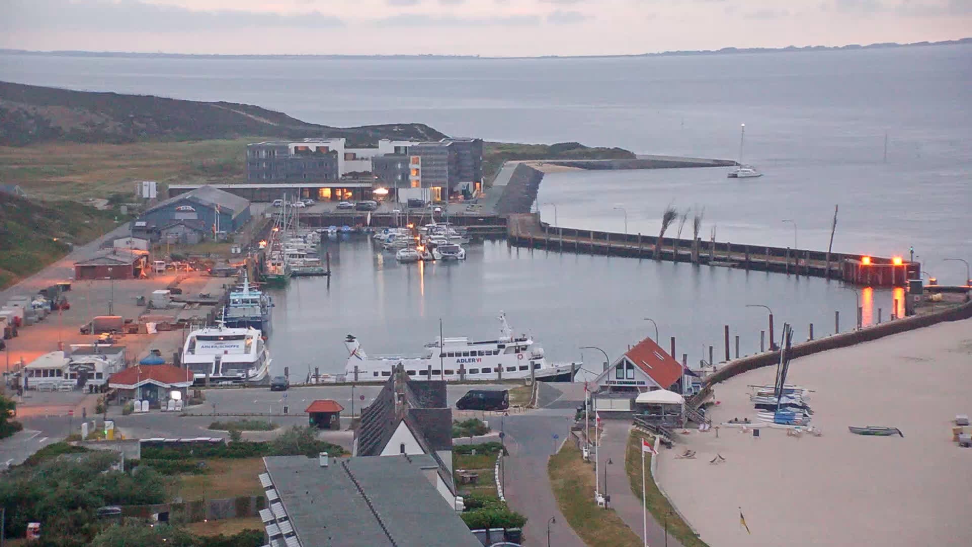 Archived image Webcam Sylt: Hörnum - Beach